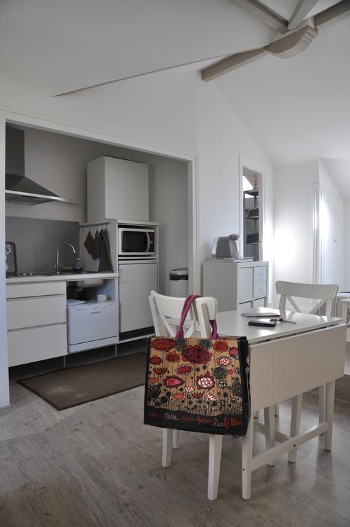 1Er Secret De Honfleur Apartment Ruang foto