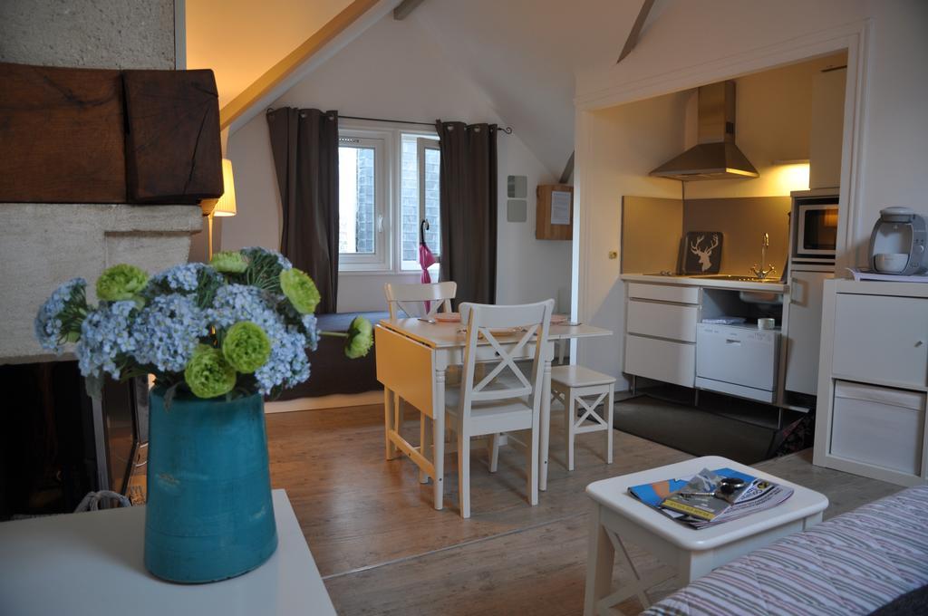 1Er Secret De Honfleur Apartment Ruang foto