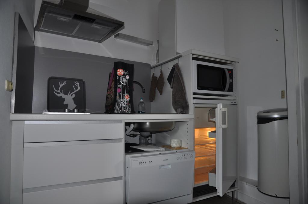 1Er Secret De Honfleur Apartment Ruang foto