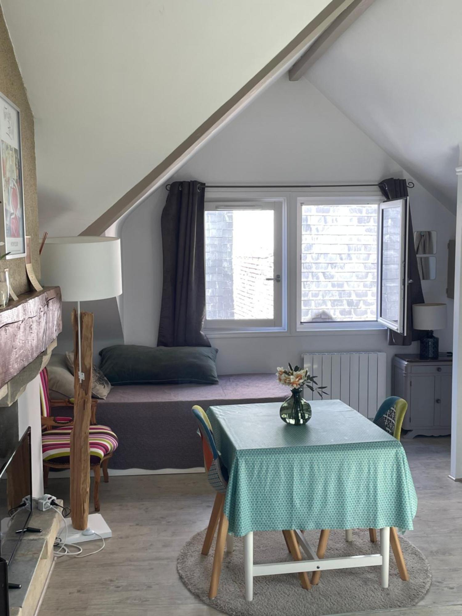 1Er Secret De Honfleur Apartment Bagian luar foto